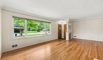 1597 Greenview Dr, Ann Arbor, MI 48103