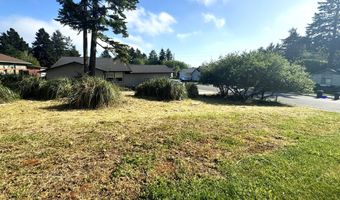 6929 OAKWOOD Ct, Brookings, OR 97415