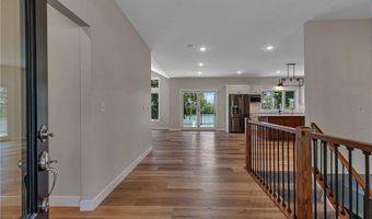 3007 W Lake Jessie Dr SE, Alexandria, MN 56308