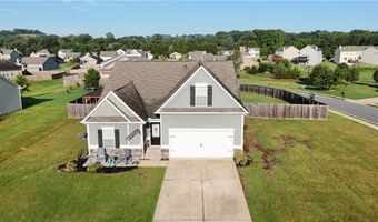 22 Starling Ct, Adairsville, GA 30103