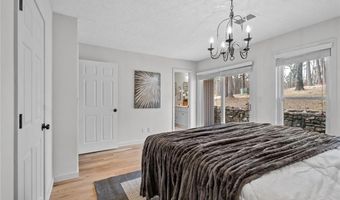 1 Dogwood Dr, Bella Vista, AR 72715