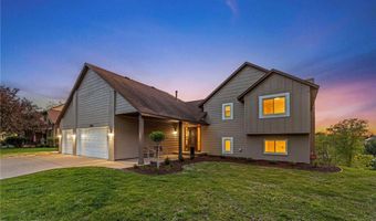 15765 Garden View Dr, Apple Valley, MN 55124