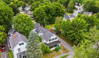 28 Chapel St, Augusta, ME 04330
