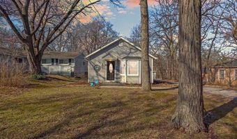 307 Wander, Lake In The Hills, IL 60156
