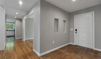 16 Old Manchester Rd, Amherst, NH 03031
