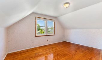 10 Tanglewood Rd, Albany, NY 12205
