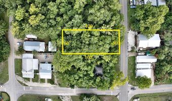 195 8Th St, Apalachicola, FL 32320