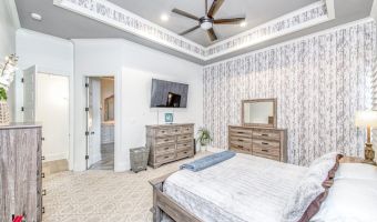 200 Sam Willen, Benton, LA 71006