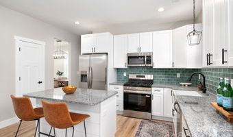 9 Myrtle Lee Cv, Arden, NC 28704