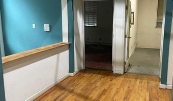 118 W MULBERRY St, Baltimore, MD 21201
