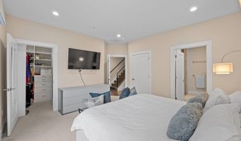 5307 MERRIAM St, Bethesda, MD 20814