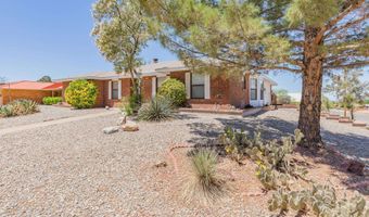 215 Shadow Mountain Dr, Alamogordo, NM 88310
