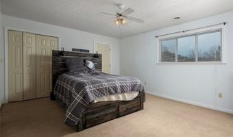 6 Lincoln Hts, Alum Creek, WV 25003