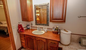 1712 Cranberry Ln NE, Alexandria, MN 56308