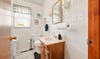 740 E Powers St, Albany, IN 47320