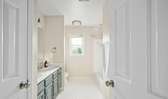 43232 WAYSIDE Cir, Ashburn, VA 20147