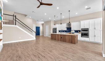 5305 WISHING ARCH Dr, Apollo Beach, FL 33572
