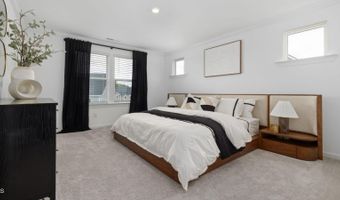 834 Macassar Ln Monroe - 36, Apex, NC 27523