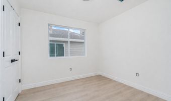 378 Atlantic Ave, Staten Island, NY 10305