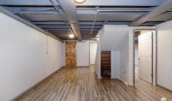 2321 Center Detroit St, Abilene, KS 67410