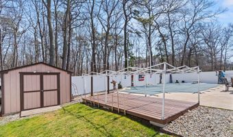 5 Brentwood Dr, Bayville, NJ 08721