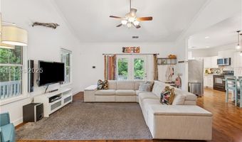 15 Palmetto Beach Dr, Bluffton, SC 29910