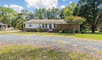 1708 N Poplar St, Aberdeen, NC 28315