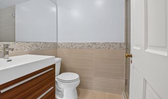 5225 ELLIOTT Rd, Bethesda, MD 20816