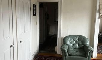 28 Brook St, Brattleboro, VT 05301