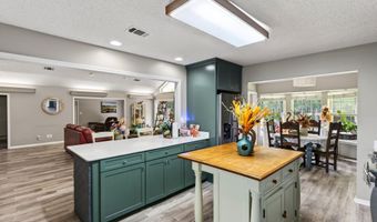 13293 Riverland Dr, Biloxi, MS 39532