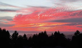 98041 HALLWAY Rd 40, Brookings, OR 97415