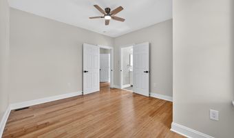 452 GREEN Ln, Philadelphia, PA 19128