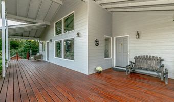 18949 SE TICKLE CREEK Rd, Boring, OR 97009