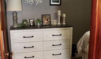 905 Pine St, Atlantic, IA 50022