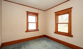 13522 North Rd, Alden, NY 14004