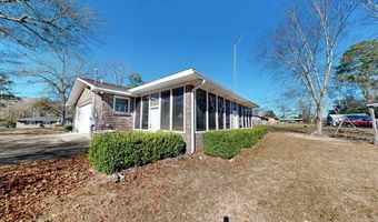 402 Park St, Ashford, AL 36312