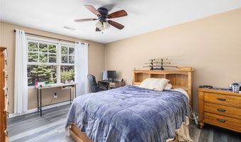 35 Provident Pl, Coventry, RI 02816