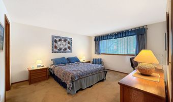 17744 N HIGHWAY 101 B204, Brookings, OR 97415