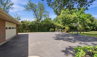 8520 Arborcrest Dr, Amberley, OH 45236