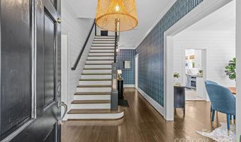 1726 The Plz, Charlotte, NC 28205