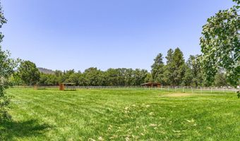 550 Crowson Rd, Ashland, OR 97520