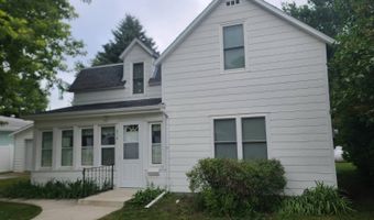814 Sinclair St, Bottineau, ND 58318