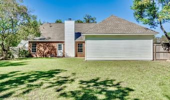 301 White Oak Dr, Brandon, MS 39047