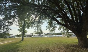 537 Mcpherson Dr, Alford, FL 32420