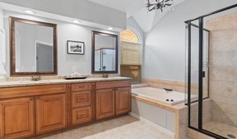 3810 Azure Ln, Addison, TX 75001