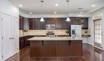 25890 RACING SUN Dr, Aldie, VA 20105