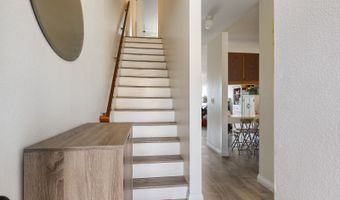 98-660 Moanalua Loop 276, Aiea, HI 96701