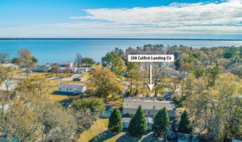 208 Catfish Landing Cir, Bonneau, SC 29431