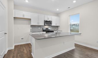 58 Green Laurel Dr, Angier, NC 27501