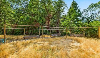 1991 Steelhead Rd, Alderpoint, CA 95511